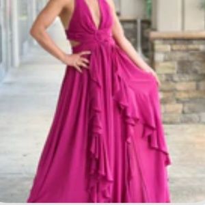 Ruffe maxi dress